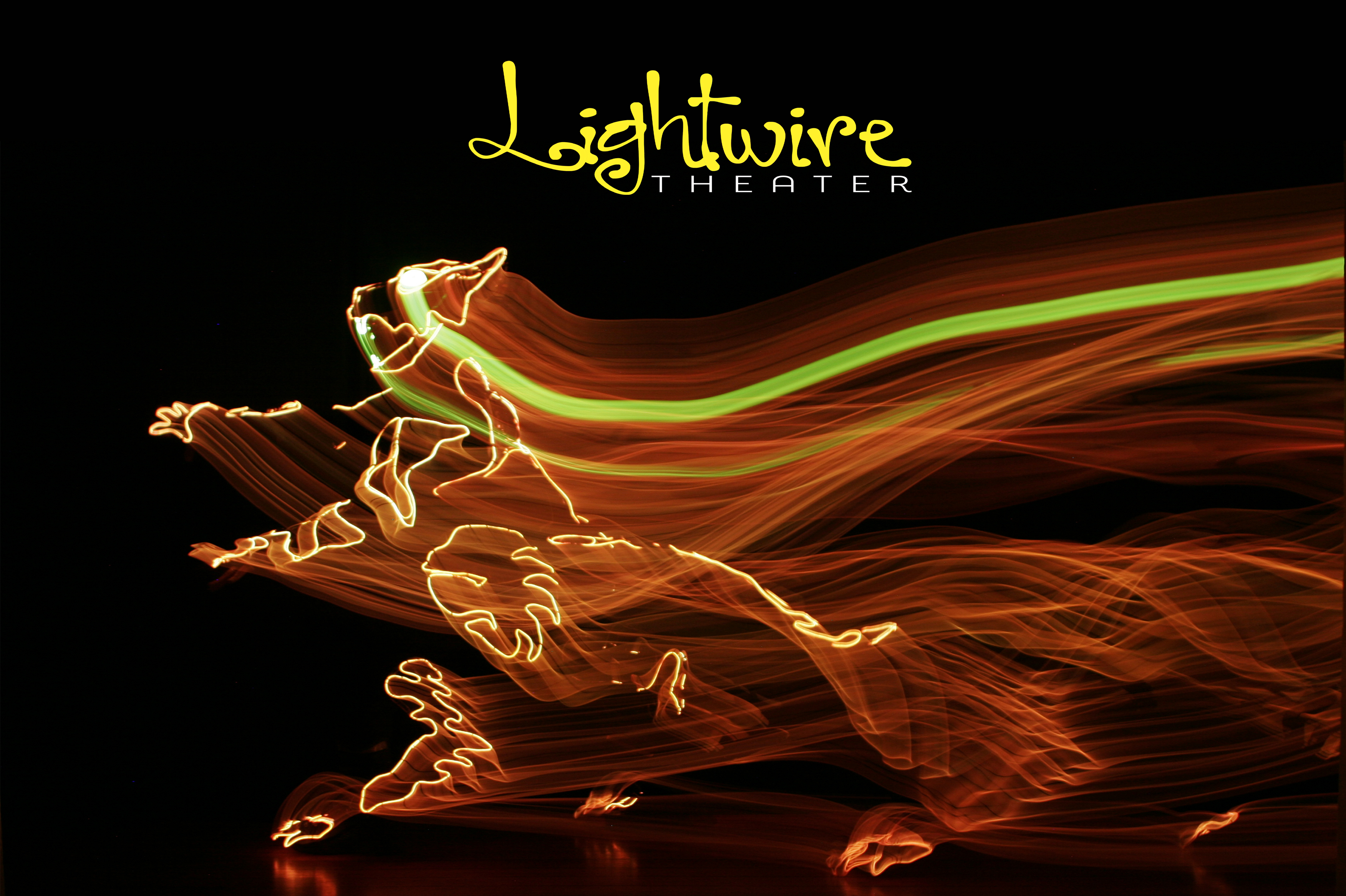 美國電光火線劇團《醜小鴨大進擊》、共2張圖片